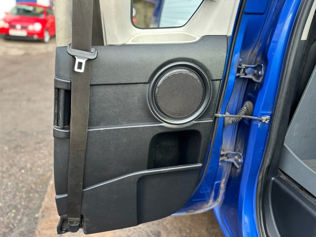 Used Toyota Hilux 2018 for sale - 76910411: Photo 10