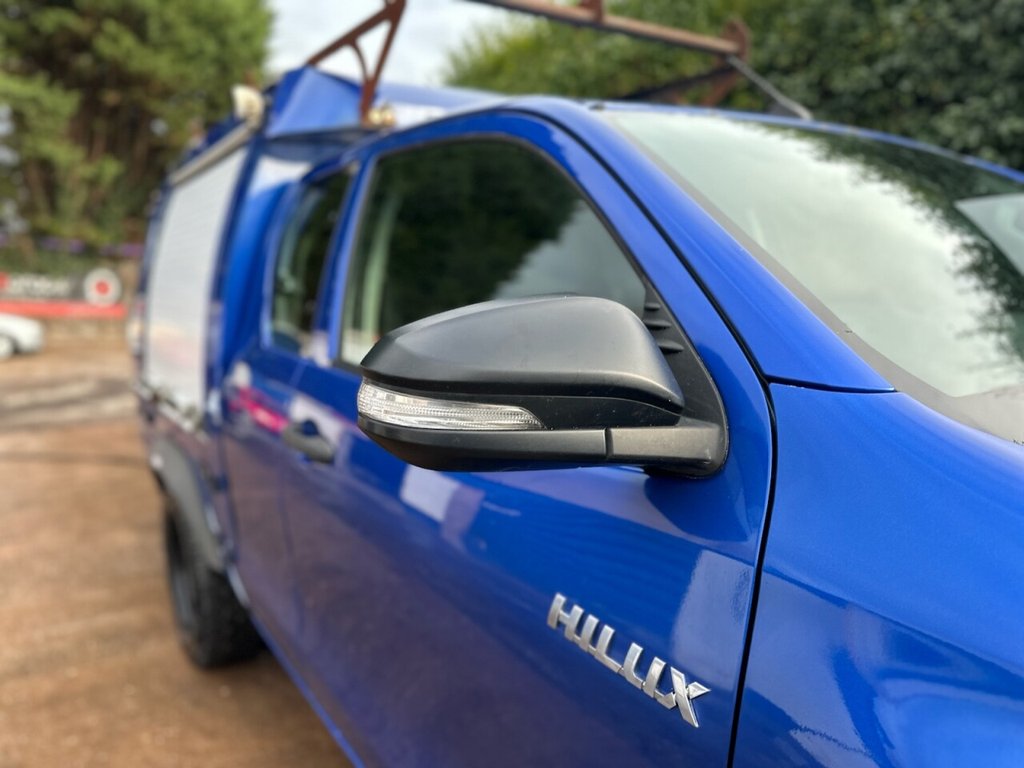 Used Toyota Hilux 2018 for sale - 76910411: Photo 17