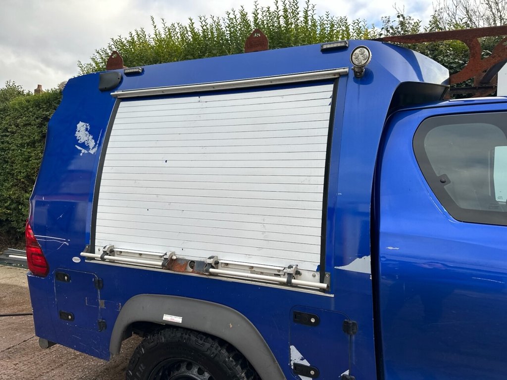 Used Toyota Hilux 2018 for sale - 76910411: Photo 19