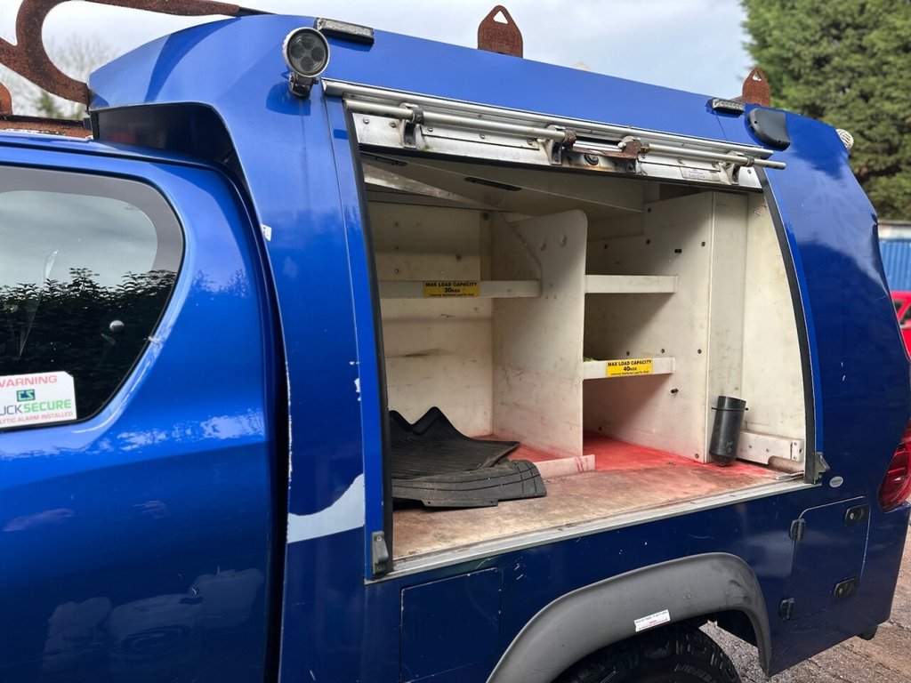 Used Toyota Hilux 2018 for sale - 76910411: Photo 22