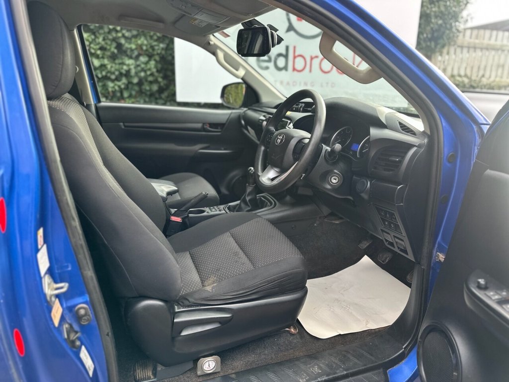 Used Toyota Hilux 2018 for sale - 76910411: Photo 7