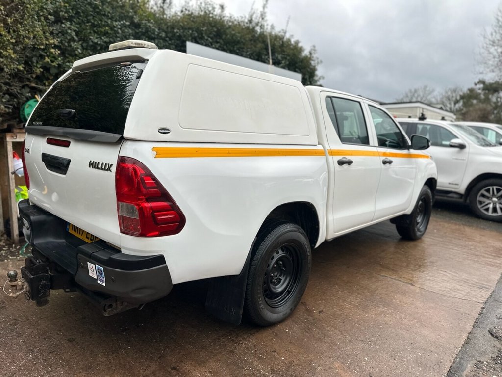 Used Toyota Hilux 2017 for sale - 76973648: Photo 6