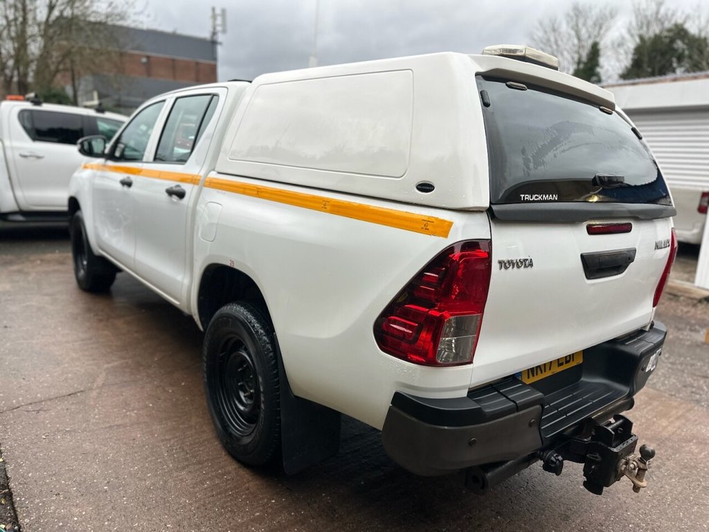 Used Toyota Hilux 2017 for sale - 76973648: Photo 7