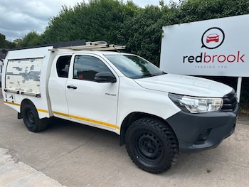 Used Toyota Hilux 2018 for sale - 78959900: Photo