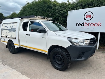 Used Toyota Hilux 2018 for sale - 78959900: Photo