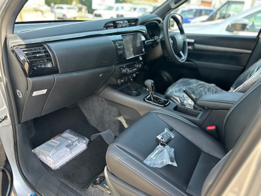 Used Toyota Hilux 2026 for sale - 77936946: Photo 12