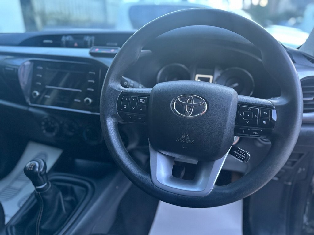 Used Toyota Hilux 2022 for sale - 77133196: Photo 10