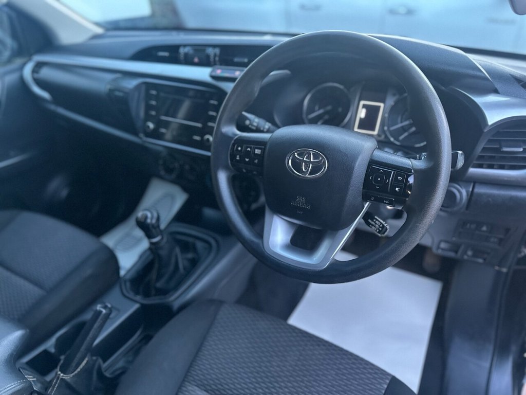 Used Toyota Hilux 2022 for sale - 77133196: Photo 11