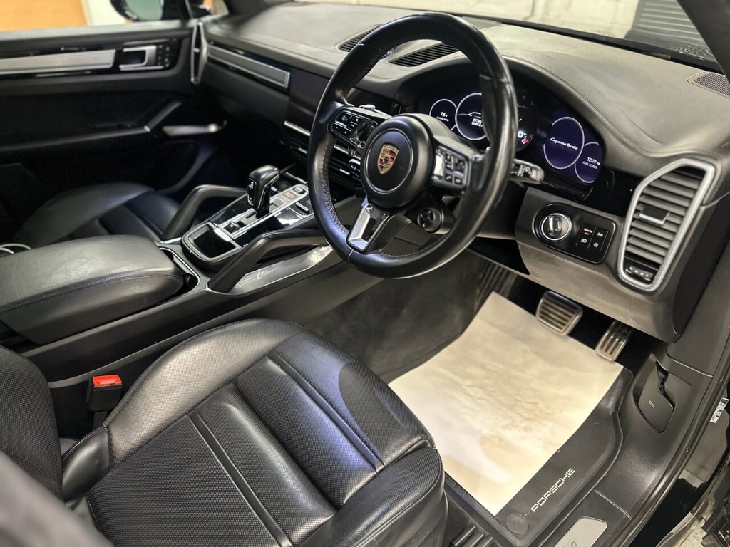 Used Porsche Cayenne 2023 for sale - 76856351: Photo 15