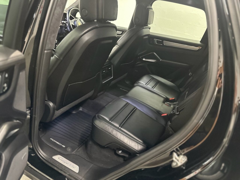 Used Porsche Cayenne 2023 for sale - 76856351: Photo 30