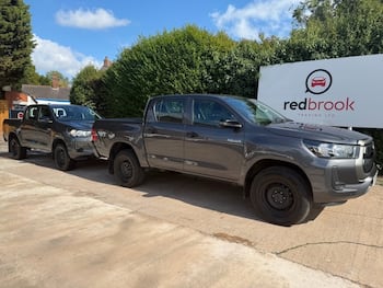 Used Toyota Hilux 2023 for sale - 79686494: Photo