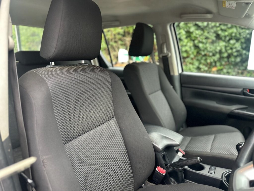 Used Toyota Hilux 2019 for sale - 76470589: Photo 13