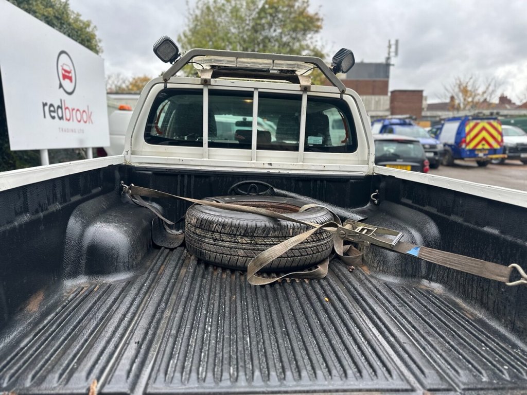Used Toyota Hilux 2019 for sale - 76470589: Photo 24