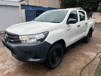 Used Toyota Hilux 2019 for sale - 76470589: Photo