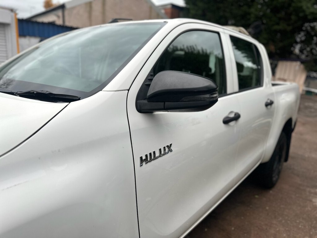 Used Toyota Hilux 2019 for sale - 76470589: Photo 8