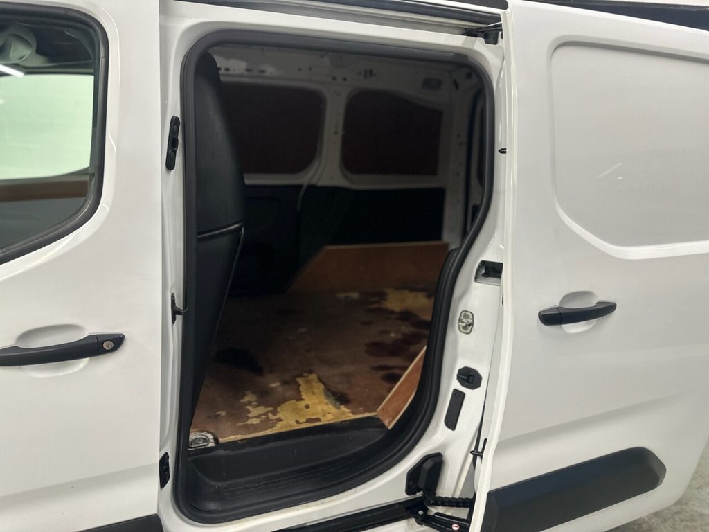 Used Citroen Berlingo 2021 for sale - 76372415: Photo 26