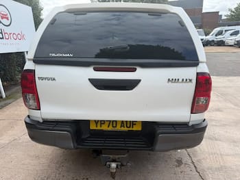 Used Toyota Hilux 2020 for sale - 79795822: Photo