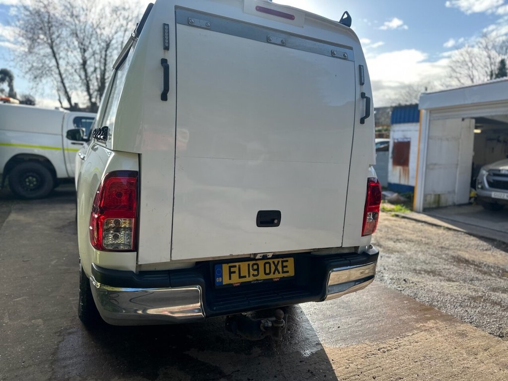 Used Toyota Hilux 2019 for sale - 77891082: Photo 4