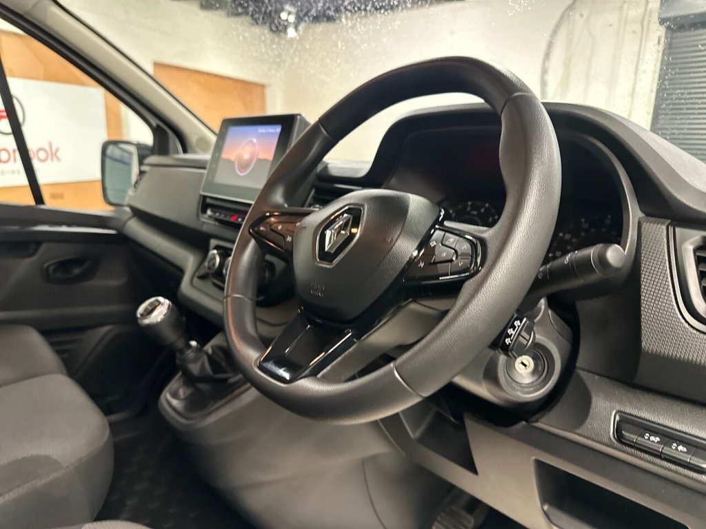 Used Renault Trafic 2023 for sale - 77307336: Photo 19