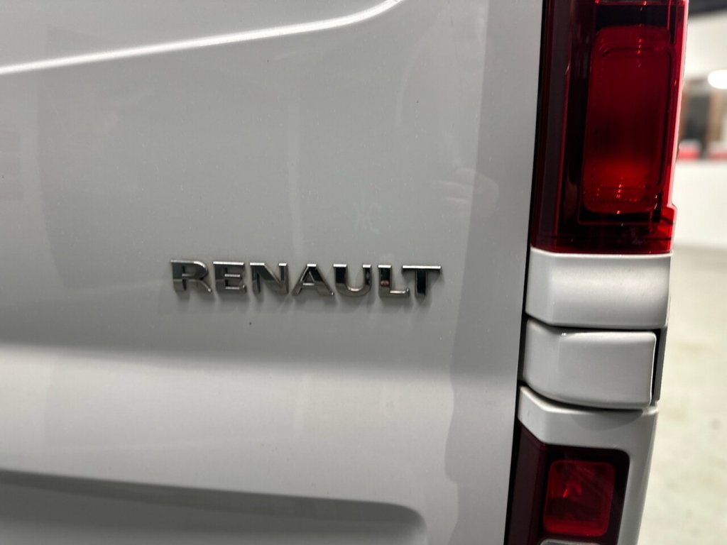 Used Renault Trafic 2023 for sale - 77307336: Photo 40