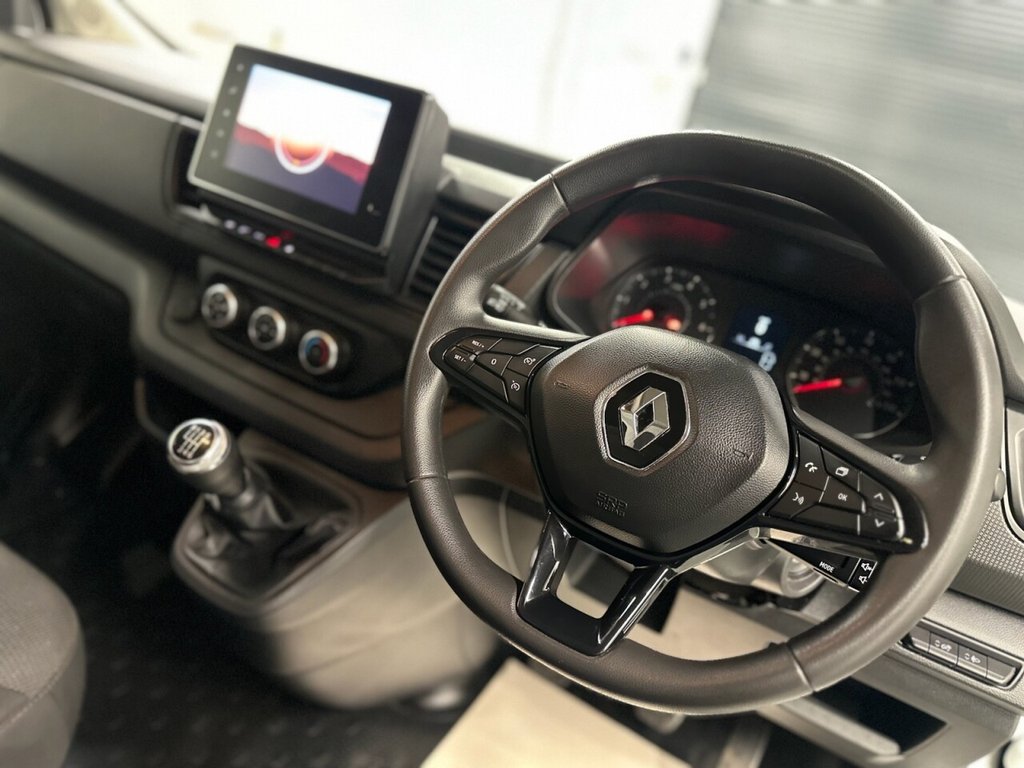 Used Renault Trafic 2023 for sale - 77307336: Photo 6