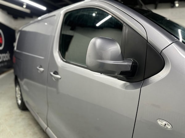 Used Vauxhall Vivaro 2021 for sale - 76095858: Photo 11
