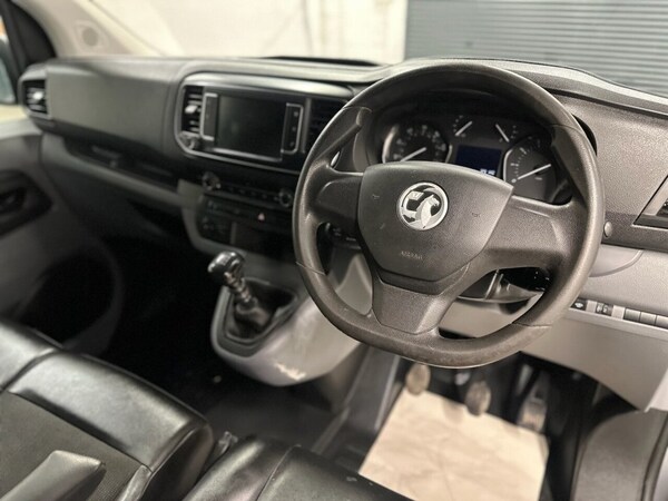 Used Vauxhall Vivaro 2021 for sale - 76095858: Photo 15