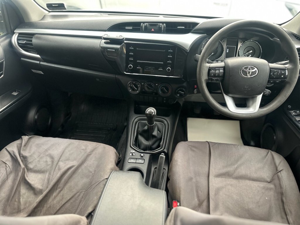 Used Toyota Hilux 2021 for sale - 77499036: Photo 24
