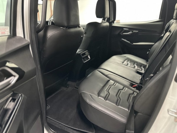 Used Isuzu D-Max 2023 for sale - 75087755: Photo 41