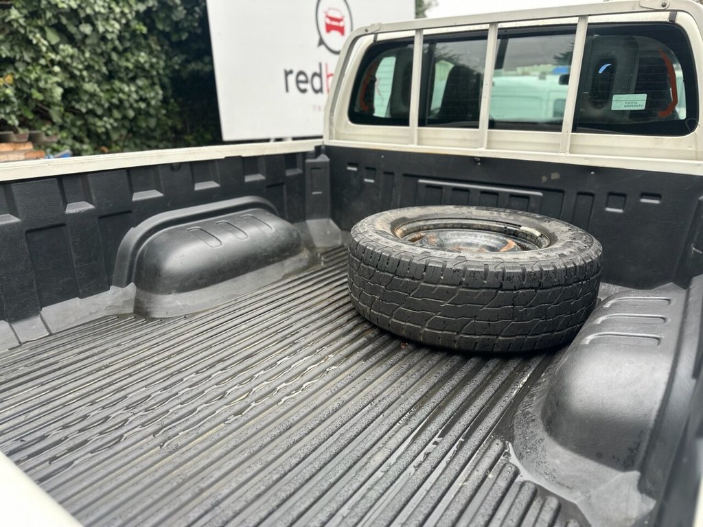 Used Toyota Hilux 2020 for sale - 77422392: Photo 12