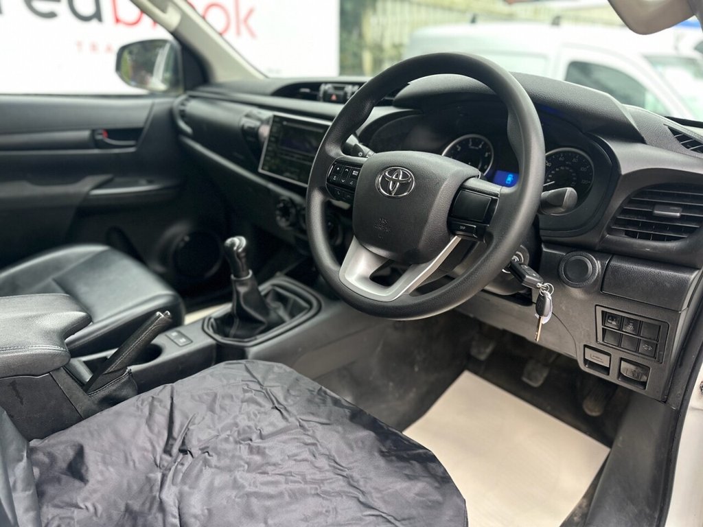 Used Toyota Hilux 2020 for sale - 77422392: Photo 16