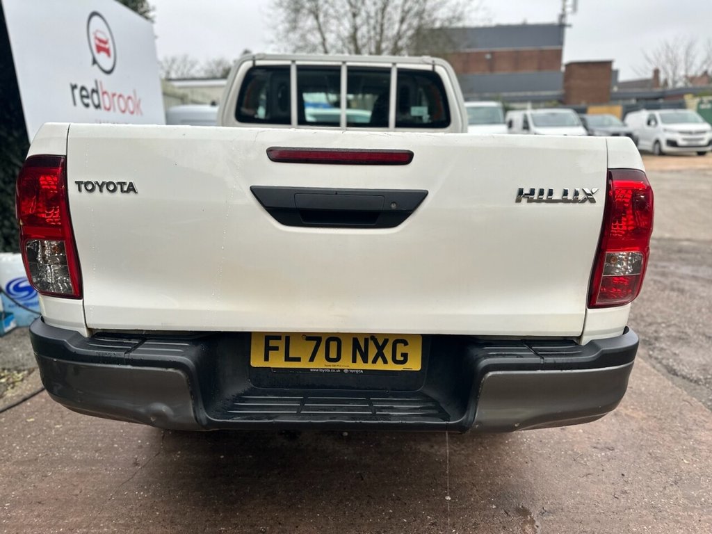 Used Toyota Hilux 2020 for sale - 77422392: Photo 4