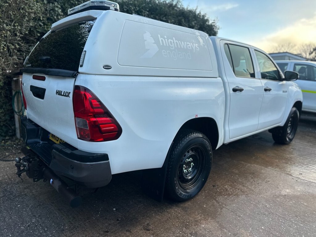 Used Toyota Hilux 2019 for sale - 77594099: Photo 3