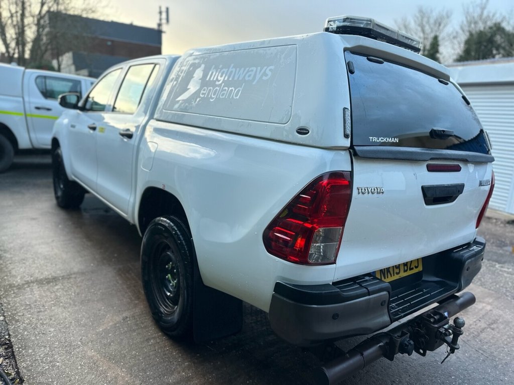 Used Toyota Hilux 2019 for sale - 77594099: Photo 5