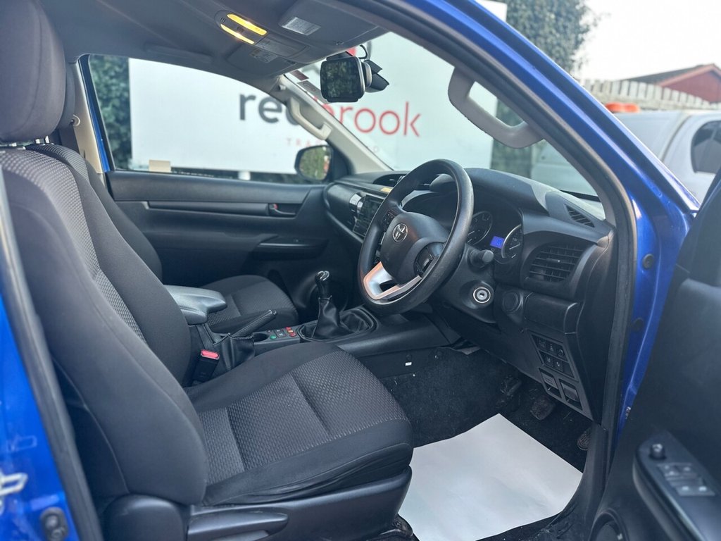 Used Toyota Hilux 2018 for sale - 76703748: Photo 10