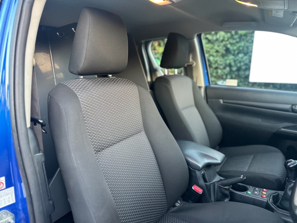 Used Toyota Hilux 2018 for sale - 76703748: Photo 13