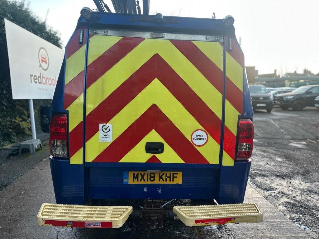 Used Toyota Hilux 2018 for sale - 76703748: Photo 4