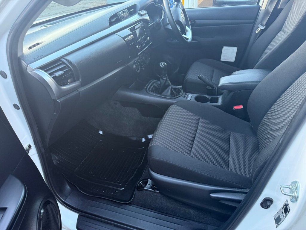 Used Toyota Hilux 2021 for sale - 76910407: Photo 13