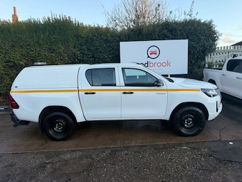 Used Toyota Hilux 2021 for sale - 76910407: Photo