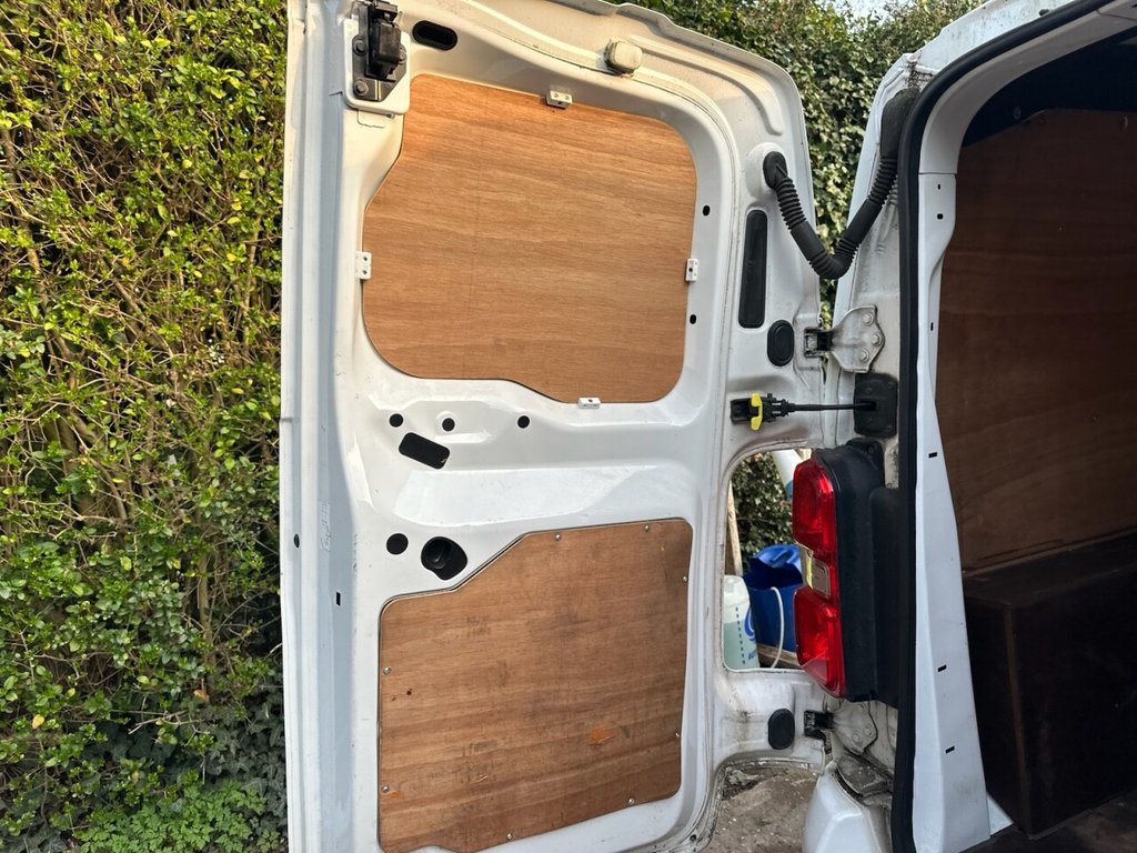 Used Vauxhall Vivaro 2019 for sale - 77959675: Photo 16