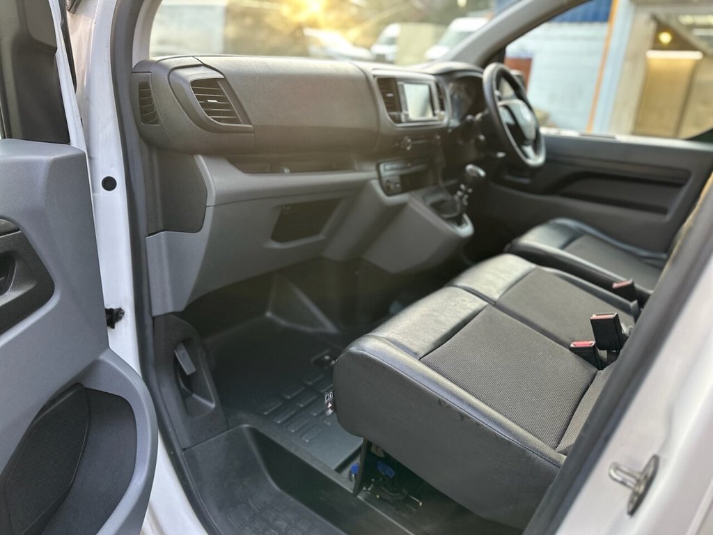 Used Vauxhall Vivaro 2019 for sale - 77959675: Photo 24