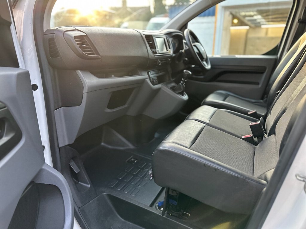 Used Vauxhall Vivaro 2019 for sale - 77959675: Photo 25