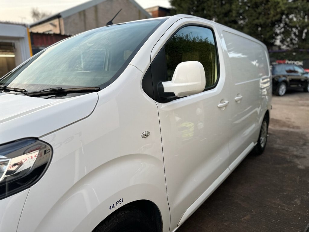 Used Vauxhall Vivaro 2019 for sale - 77959675: Photo 8