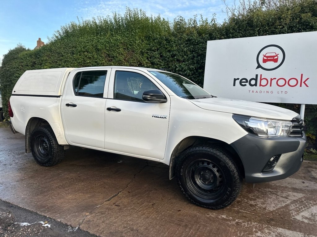 Used Toyota Hilux 2020 for sale - 76570317: Photo 1