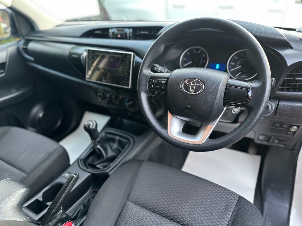 Used Toyota Hilux 2020 for sale - 76570317: Photo 10