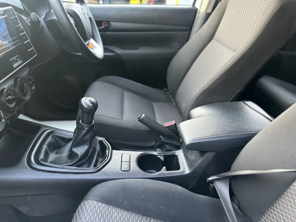 Used Toyota Hilux 2020 for sale - 76570317: Photo 18