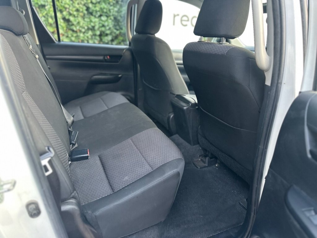 Used Toyota Hilux 2020 for sale - 76570317: Photo 22