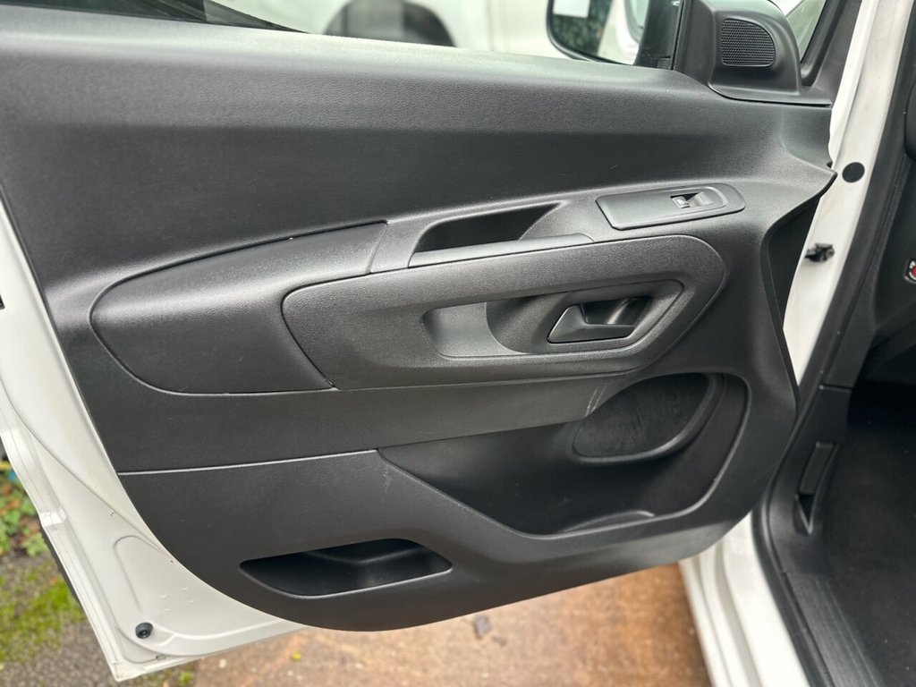 Used Vauxhall Combo 2020 for sale - 76910431: Photo 20