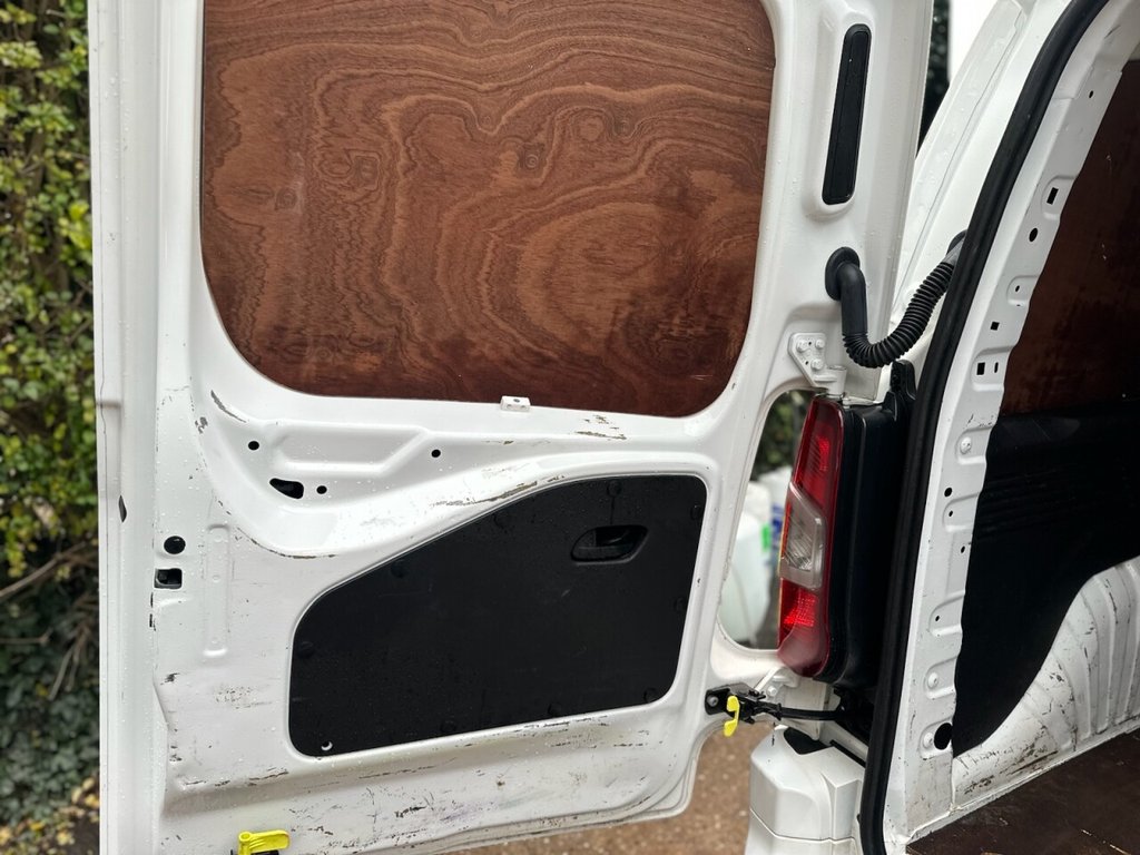 Used Vauxhall Combo 2020 for sale - 76910431: Photo 24