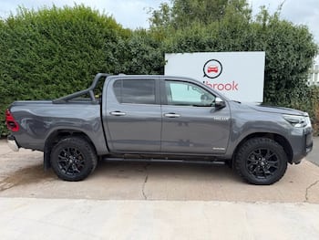 Used Toyota Hilux 2022 for sale - 79728288: Photo